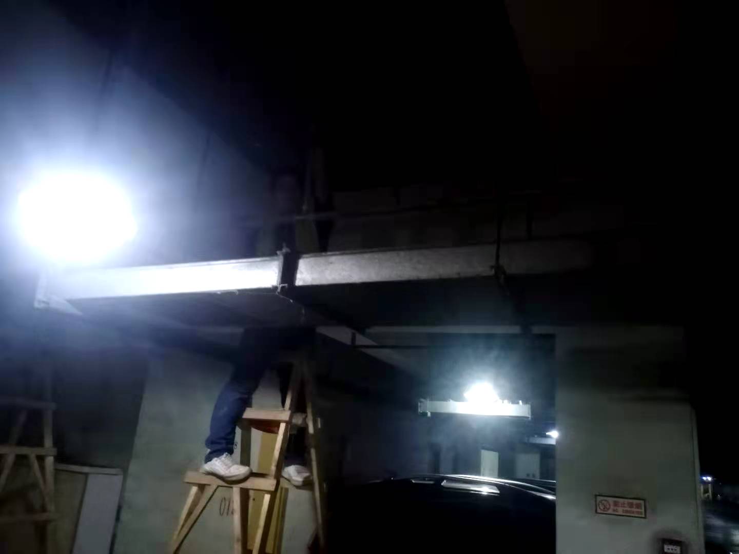 消防噴淋如何安裝？廚房噴淋在消防改造時(shí)候需要移位嗎？